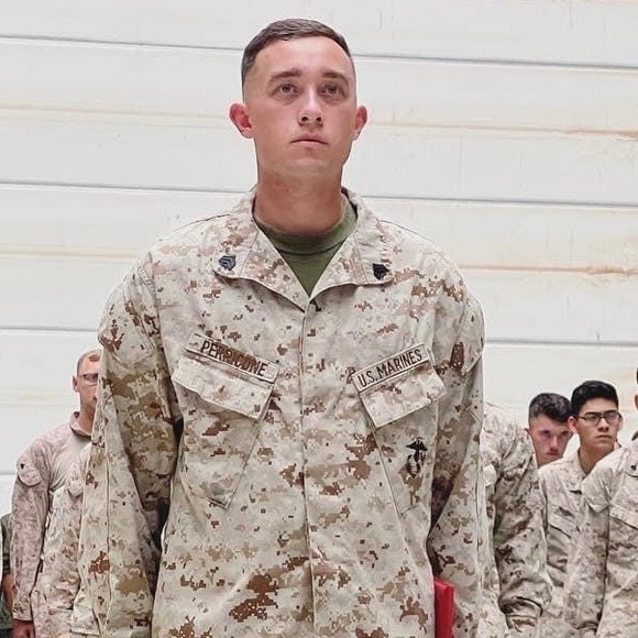 Meet your Posher, Rockergirl68 - Picture 6 of 12